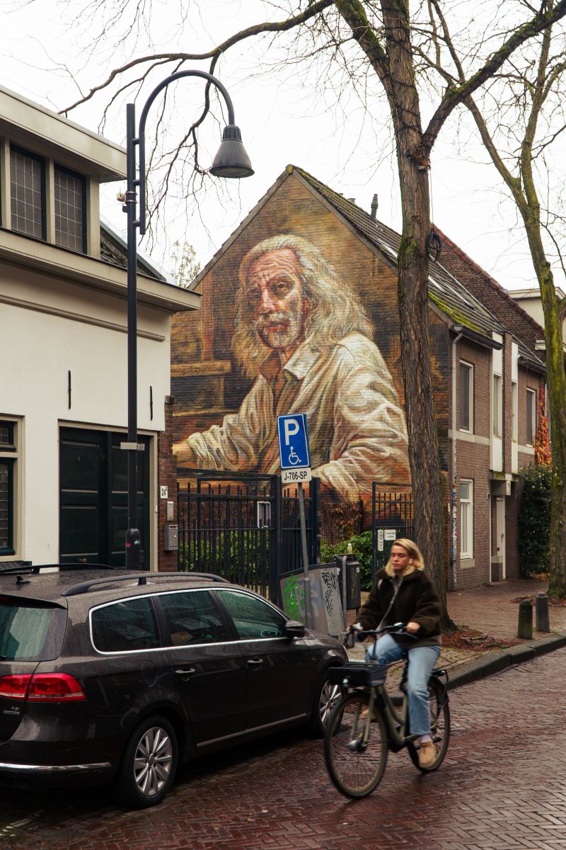Een kleurrijk eerbetoon aan Eindhovense meester Cornelis le Mair